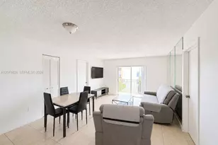 4855 NW 7th St, Miami, FL 33126 - Photo 5