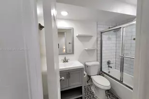 6518 Kendale Lakes Dr, Miami, FL 33183 - Photo 13