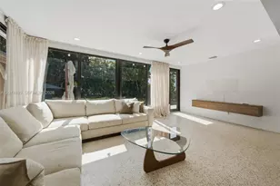 12025 NE 5th Ave, Biscayne Park, FL 33161 - Photo 41
