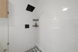 12025 NE 5th Ave, Biscayne Park, FL 33161 - Photo 47