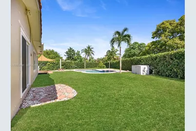 7500 NW 42nd St, Coral Springs, FL 33065 - Photo 43