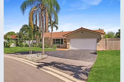 7500 NW 42nd St, Coral Springs, FL 33065 - Photo 9