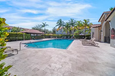 10334 NW 30th Ter, Doral, FL 33172 - Photo 33