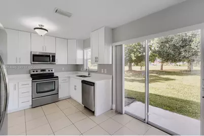 2710 Neaton Ct, Wellington, FL 33414 - Photo 11