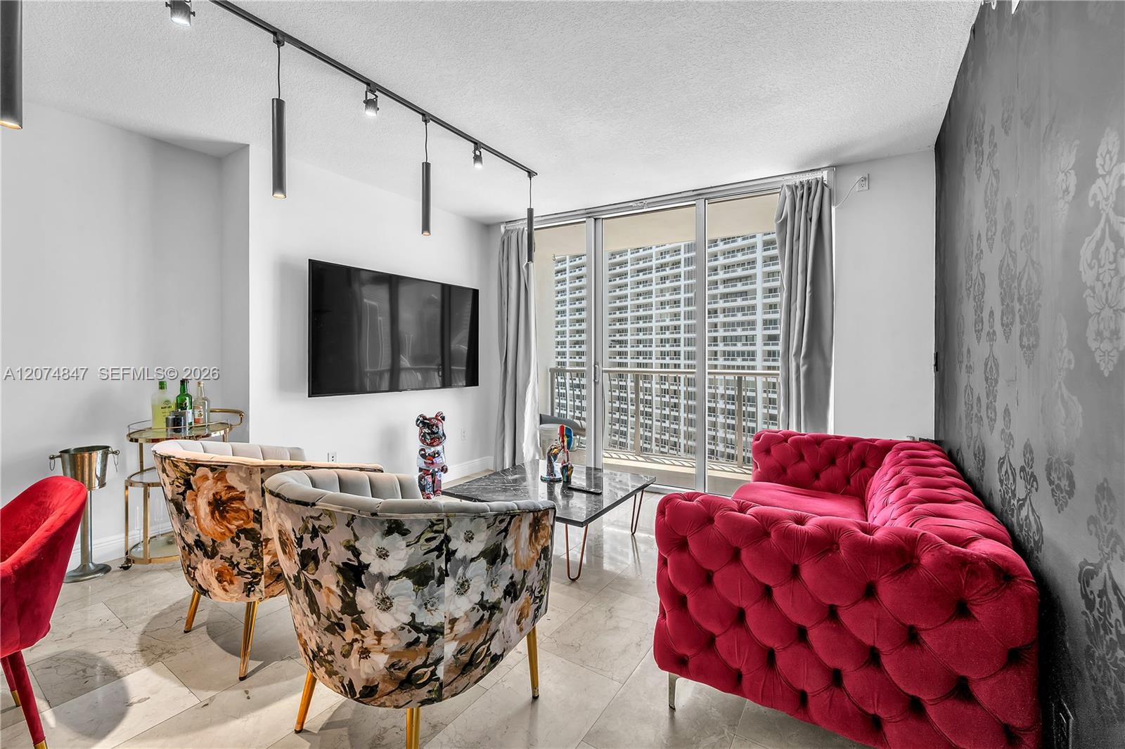 1750 Bayshore Dr #2004 - 1750 Bayshore Dr #2004, Miami, FL 33132 Luxury Property | Jose Angel Pina