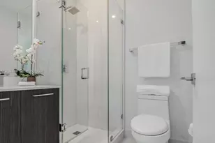55 SW 9th St, Miami, FL 33130 - Photo 9