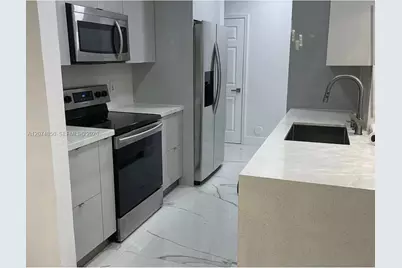 20950 SW 87th Ave #305, Cutler Bay, FL 33189 - Photo 3