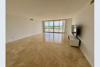 21050 Point Pl #604, Aventura, FL 33180 - Photo 5