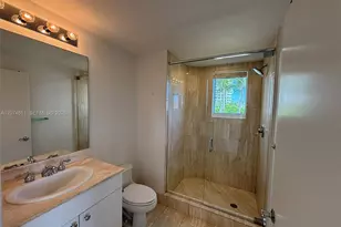 21050 Point Pl, Aventura, FL 33180 - Photo 23