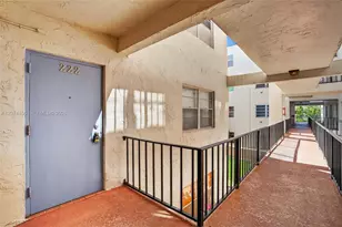 7500 NW 30th Pl, Sunrise, FL 33313 - Photo 25
