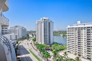 5555 Collins Ave, Miami Beach, FL 33140 - Photo 31