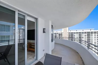 5555 Collins Ave #16B, Miami Beach, FL 33140 - Photo 35