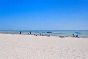 5555 Collins Ave, Miami Beach, FL 33140 - Photo 27