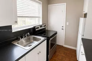 375 SW 19th Ave, Miami, FL 33135 - Photo 13