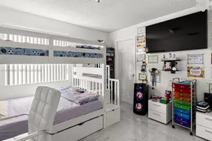 740 NW 32nd Ct, Miami, FL 33125 - Photo 21