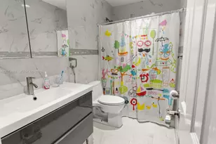 740 NW 32nd Ct, Miami, FL 33125 - Photo 19