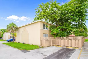 4610 NW 79th Ave, Doral, FL 33166 - Photo 23