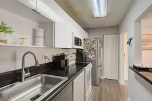 4610 NW 79th Ave, Doral, FL 33166 - Photo 7