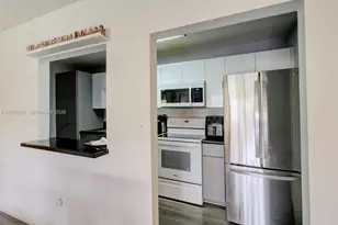 4610 NW 79th Ave, Doral, FL 33166 - Photo 9