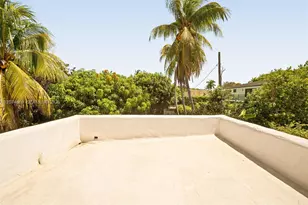524 W 47th St, Miami Beach, FL 33140 - Photo 19