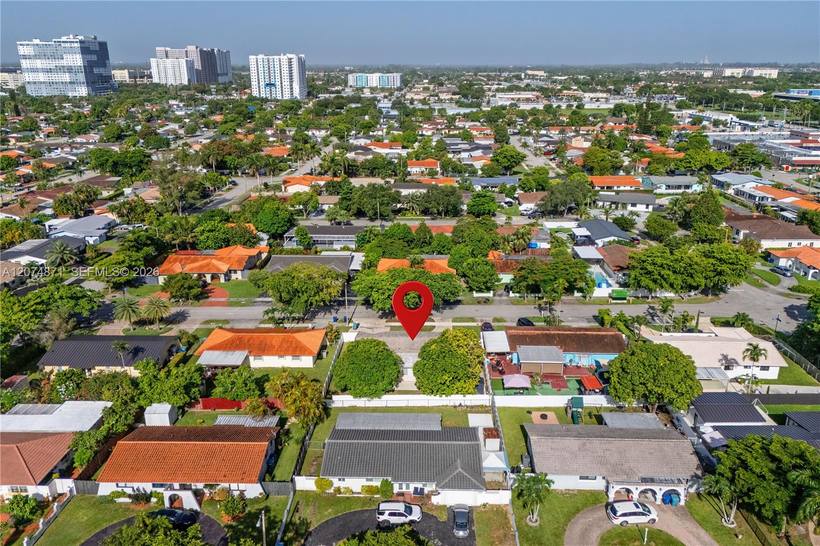 225 SW 102nd Pl - 225 SW 102nd Pl, Sweetwater, FL 33174 Luxury Property | Jose Angel Pina