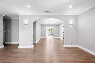 225 SW 102nd Pl, Sweetwater, FL 33174 - Photo 23