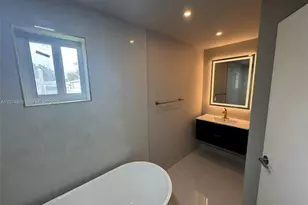 586 NW 48th St, Miami, FL 33127 - Photo 5