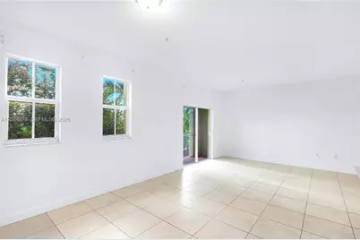 260 NW 109th Ave #204, Miami, FL 33172 - Photo 5