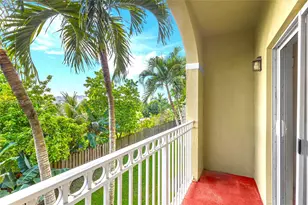 260 NW 109th Ave, Miami, FL 33172 - Photo 17