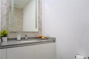88 SW 7, Miami, FL 33130 - Photo 31