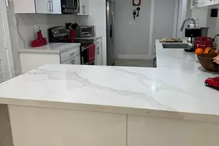 14861 SW 70th St, Miami, FL 33193 - Photo 7