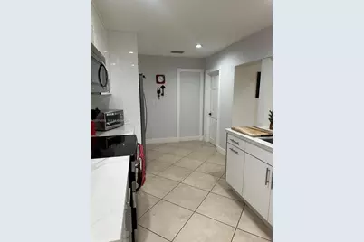 14861 SW 70th St, Miami, FL 33193 - Photo 11