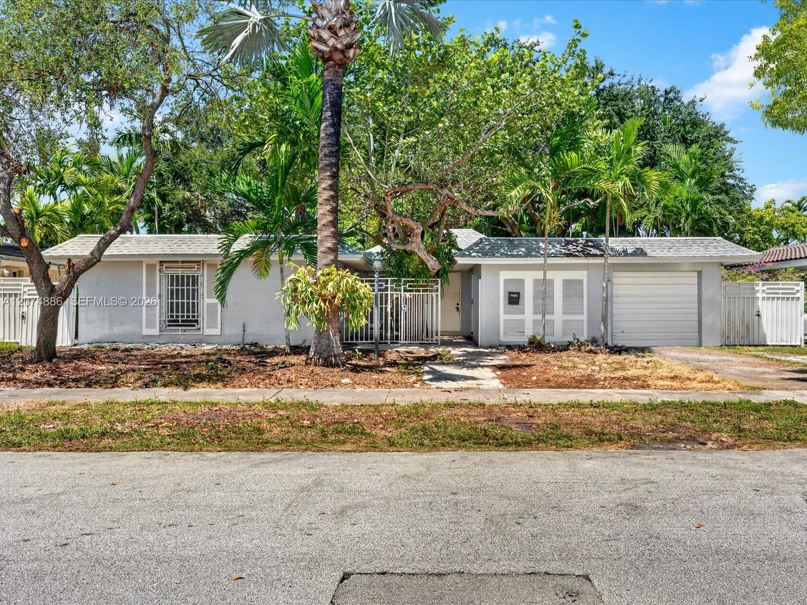 5710 SW 89th Ave - 5710 SW 89th Ave, Miami, FL 33173 Luxury Property | Jose Angel Pina