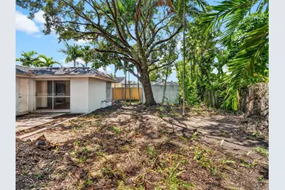 5710 SW 89th Ave, Miami, FL 33173 - Photo 35