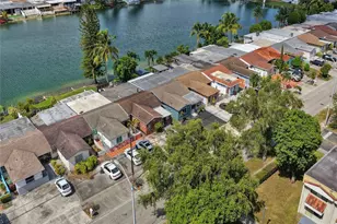 903 W 77th St, Hialeah, FL 33014 - Photo 23