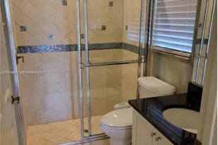 2851 W Prospect Rd, Tamarac, FL 33309 - Photo 15