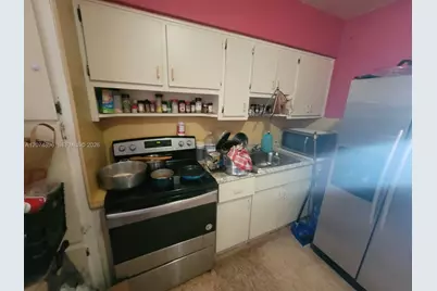 1120 NE 111th St, Miami, FL 33161 - Photo 11