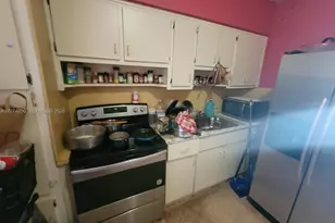 1120 NE 111th St, Miami, FL 33161 - Photo 11