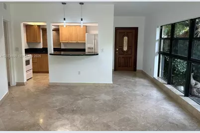 32 Camden Dr #3, Bal Harbour, FL 33154 - Photo 5