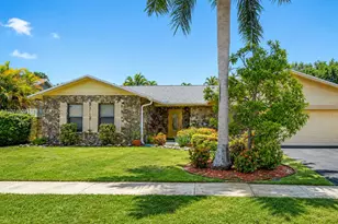 20888 Sugarloaf Ln, Boca Raton, FL 33428 - Photo 1