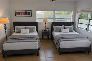 935 Polk St, Hollywood, FL 33019 - Photo 9