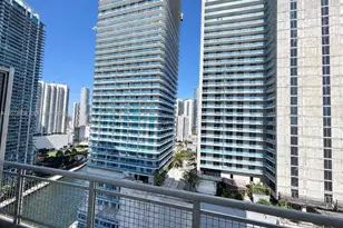 690 SW 1st Ct, Miami, FL 33130 - Photo 3