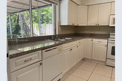 5966 NW 15th Ct, Sunrise, FL 33313 - Photo 13