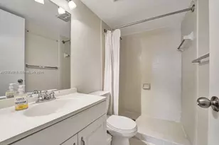 1720 NW N River Dr, Miami, FL 33125 - Photo 9