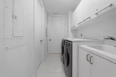 5959 Collins Ave #1606, Miami Beach, FL 33140 - Photo 39