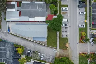 2388-2390 NE 173rd St, North Miami Beach, FL 33160 - Photo 23