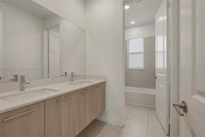 4372 SW 122nd Ter, Davie, FL 33330 - Photo 23