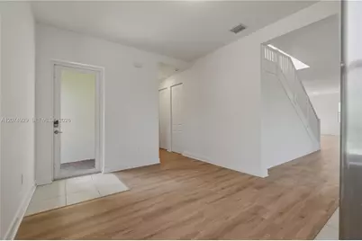 4372 SW 122nd Ter, Davie, FL 33330 - Photo 17