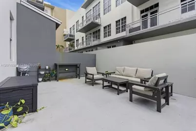 425 N Andrews Ave #202, Fort Lauderdale, FL 33301 - Photo 21