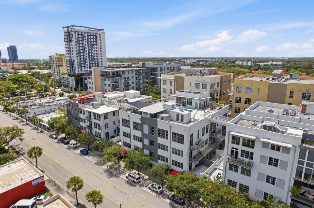 425 N Andrews Ave #202 - 425 N Andrews Ave #202, Fort Lauderdale, FL 33301 Luxury Property | Jose Angel Pina